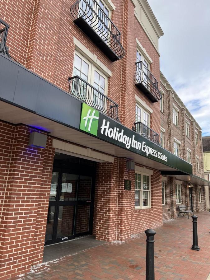 Holiday Inn Express & Suites - Dahlonega - University Area By Ihg Buitenkant foto